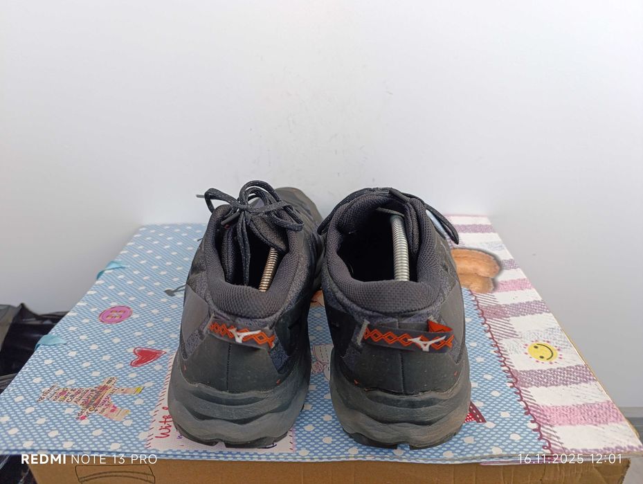 Mizuno Wave Daichi 7 GORE-TEX''оригинални маратонки 46 номер