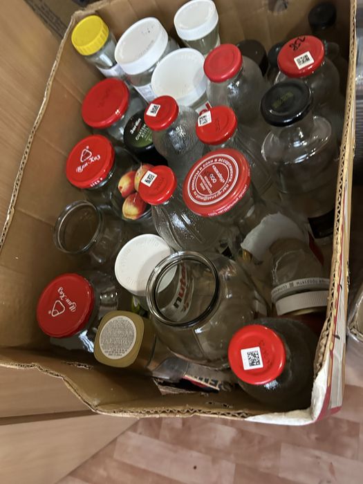 Продам  литровые банки по 50тенге