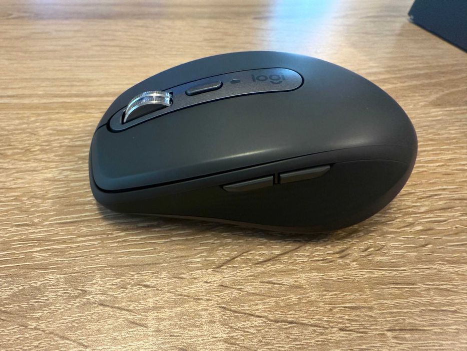 НОВА Безжична мишка Logitech MX Anywhere 3