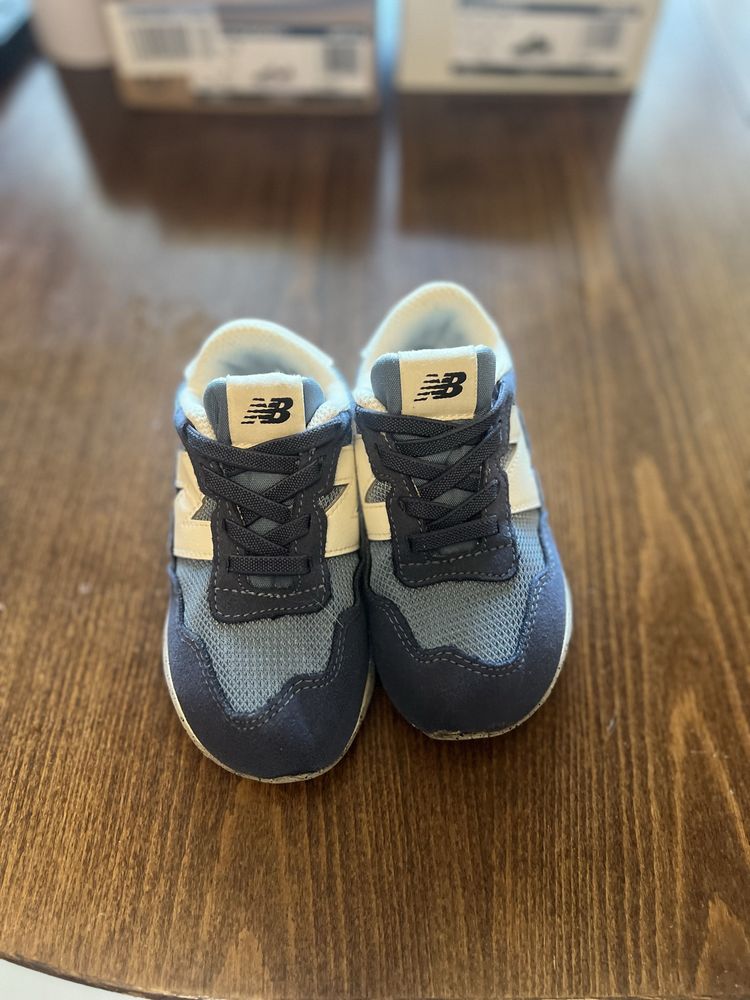 Маратонки детаки new balance