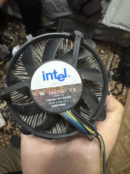 Башенный кулер от интел