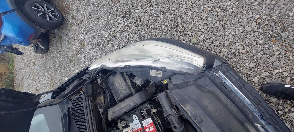 Peugeot 208 1.2 VTi , Пежо 208 на части!
Април 2013