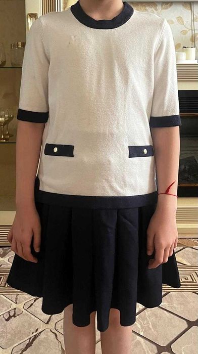 Продам школьный комплект для девочки