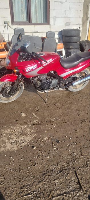 Kavasaki de vanzare  sau scimb cu animale