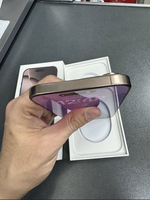 Iphone 16 pro max dual sim
Xotirasi 512 gb 
Holati Ideal umuman ayb yo