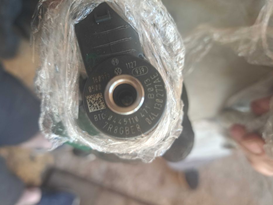 Injector 04L130277AE, 04L130277P - Audi A5, A4, A6, Q3, Q5 (2015-2022)