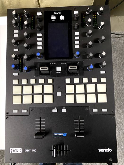 Mixer Dj Rane 72, Rane Twelve