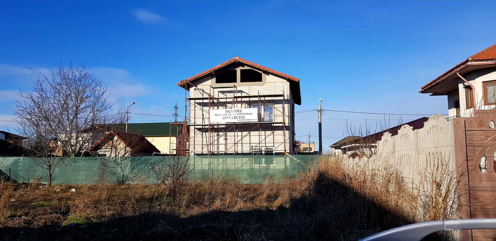 Închiriez popi metalici si schela metalica