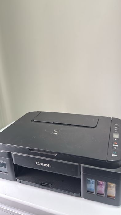 принтер Canon.