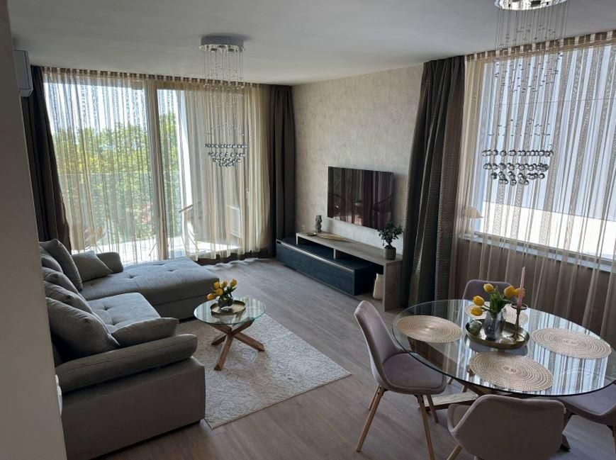 Дава се под наем Двустаен апартамент в Варна, Чайка - 66 кв.м за 1100 € - Снимка #5