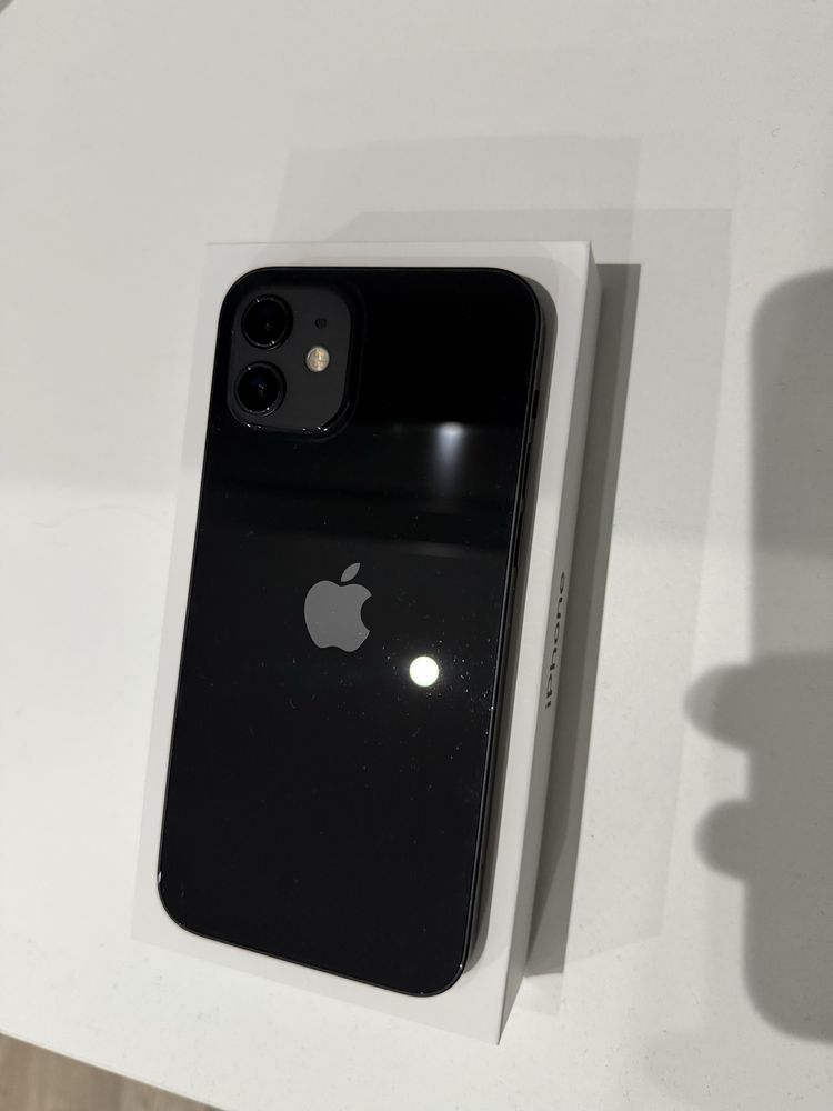 Iphone 12 128GB в отлично състояние!