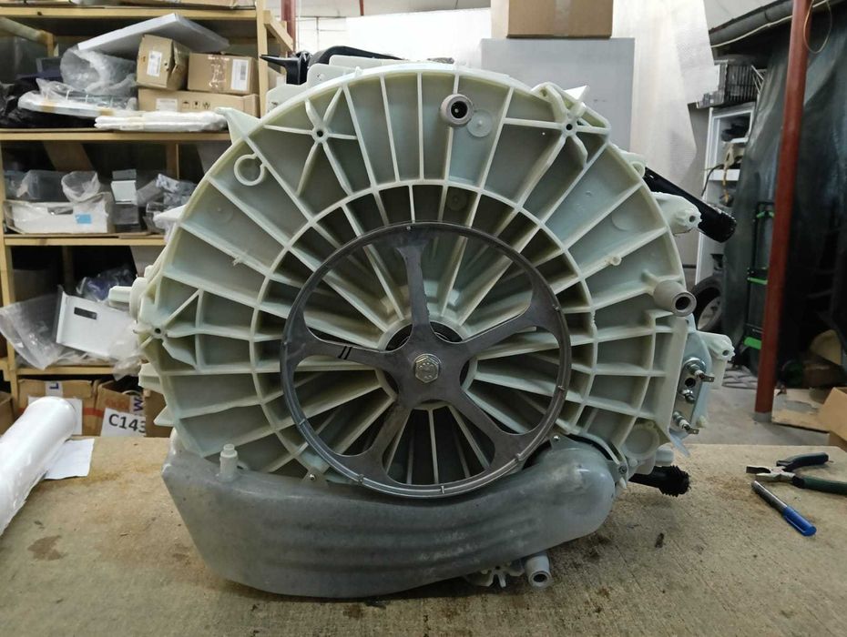 Cuva completa masina de spalat cu uscator Beko HTV8733XS0, ansamblu