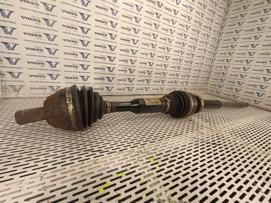 planetara dreapta VOLVO XC60 2.4D5 E4 manual AWD P30783070