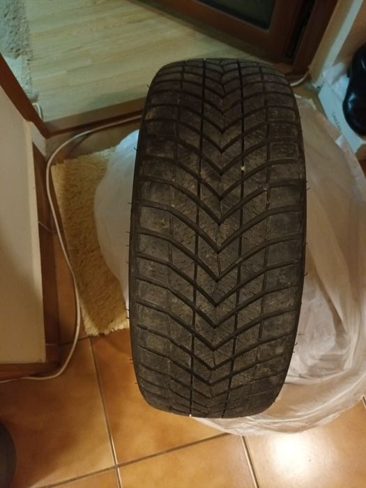 Vând Anvelopa Iarna 195/55/R16