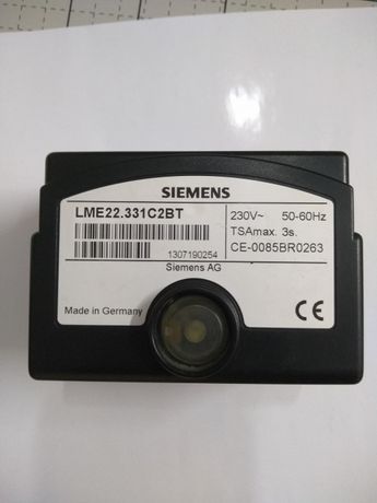 Siemens LME22.331C2BT.  Блок управления горелка. Новый.