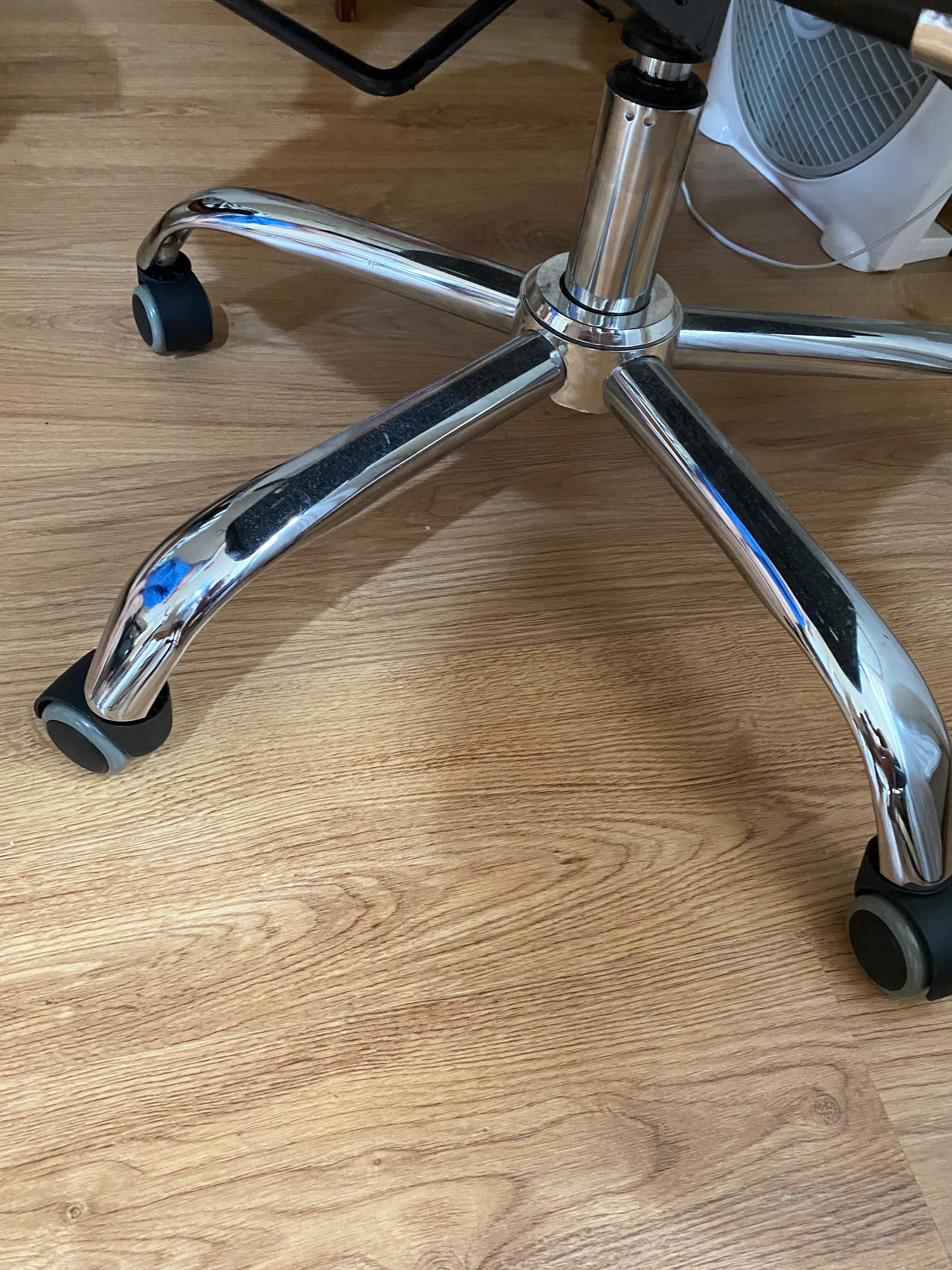 Scaune ergonomice