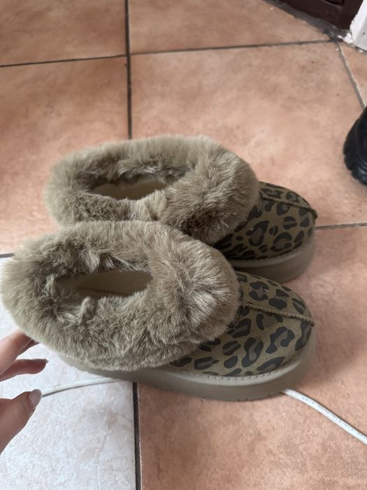 Ghete tip UGG noi 36