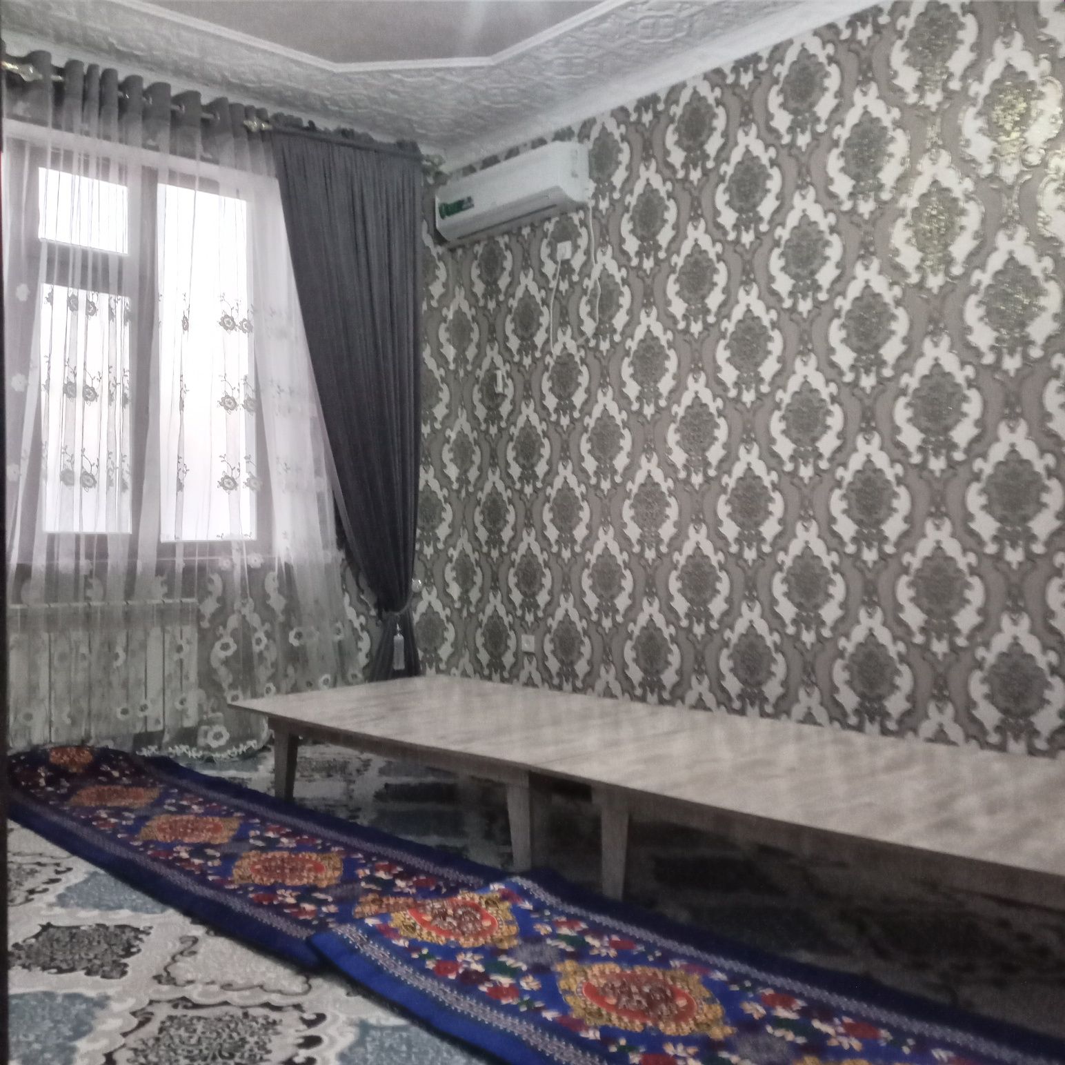 Termiz shahrida yangi 3 honali toza ozoda kvartira ijaraga beriladi. B
