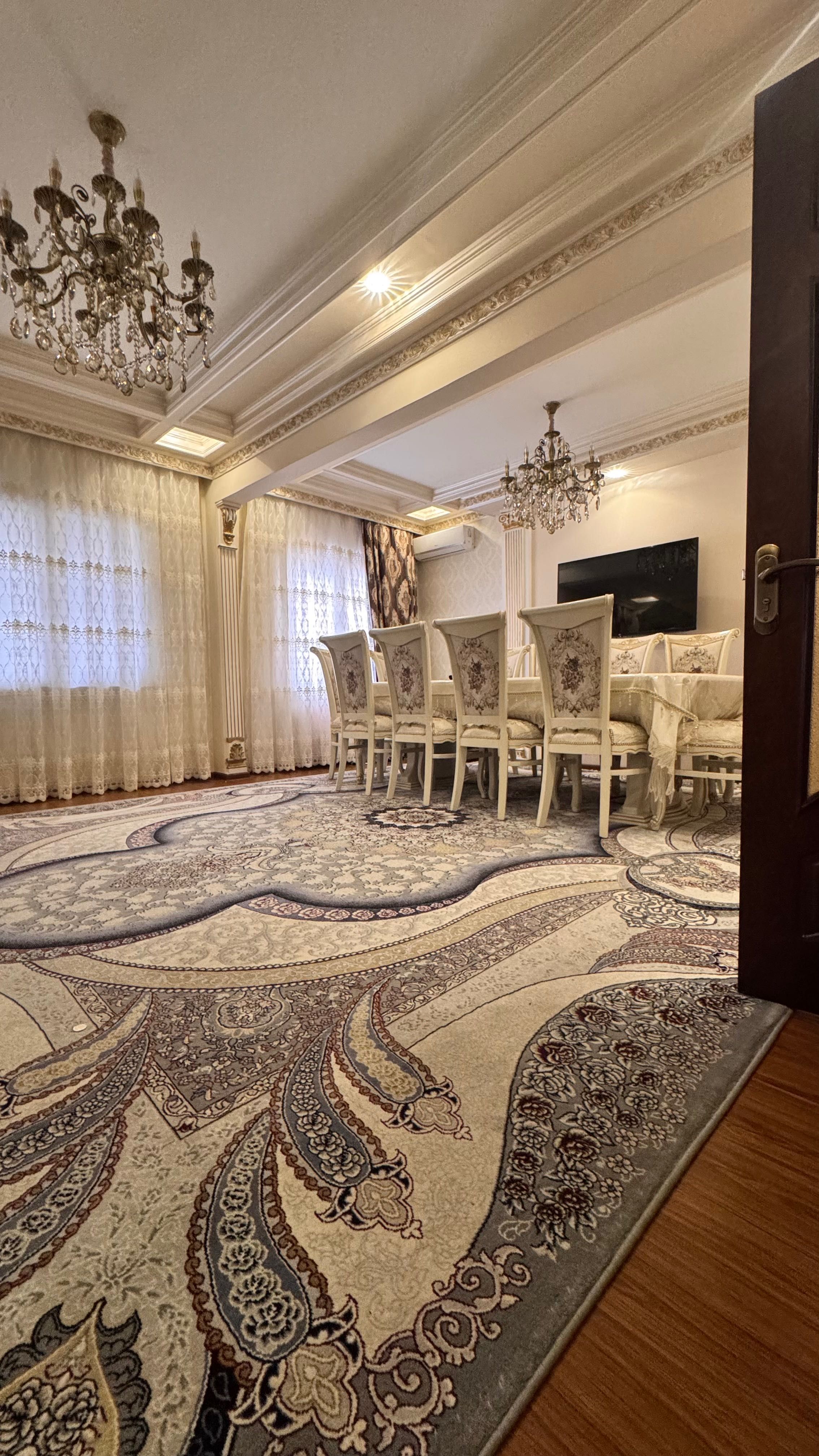 Продается квартира на первой линии Шастри-бодкина