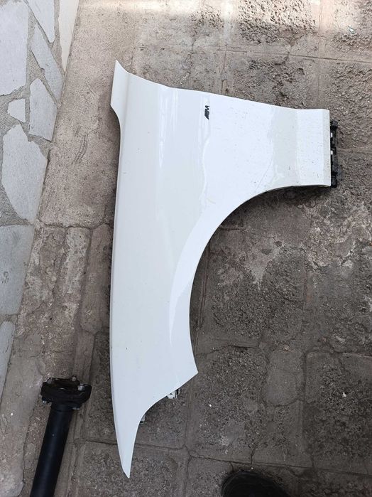 БМВ ф20 на части