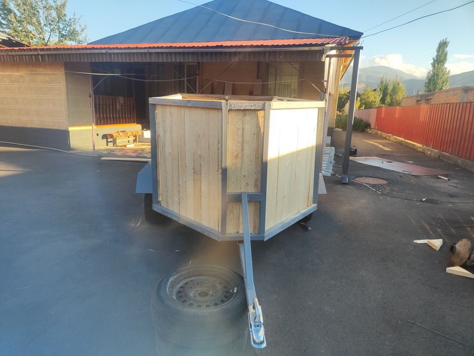 Коневозка прицеп