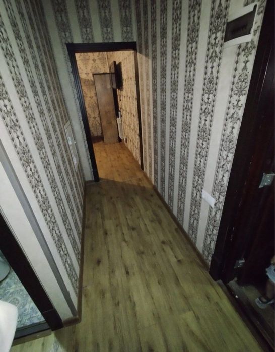 СРОЧНО ПРОДАЕТСЯ КВАРТИРА | 1/1/4 | 42кв.м | Алмазар | Тансихбоев