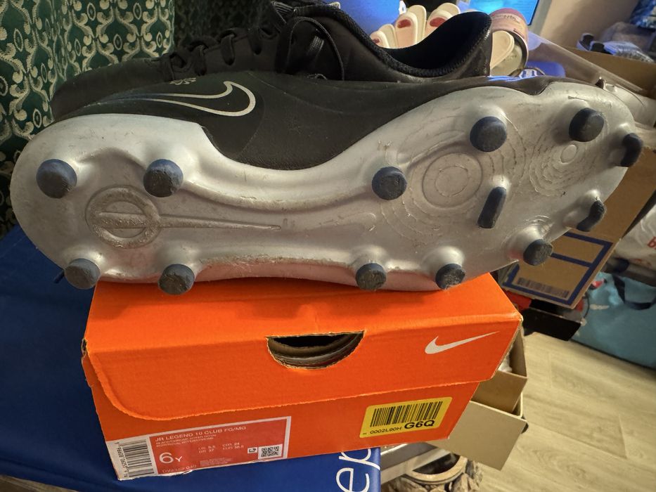 Ghete de fotbal Nike Legend 10 Club FG/MG