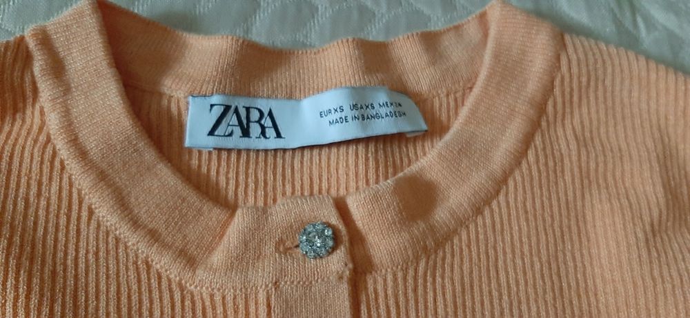 Bluza Zara ,marimea XS,cu maneca scurta
