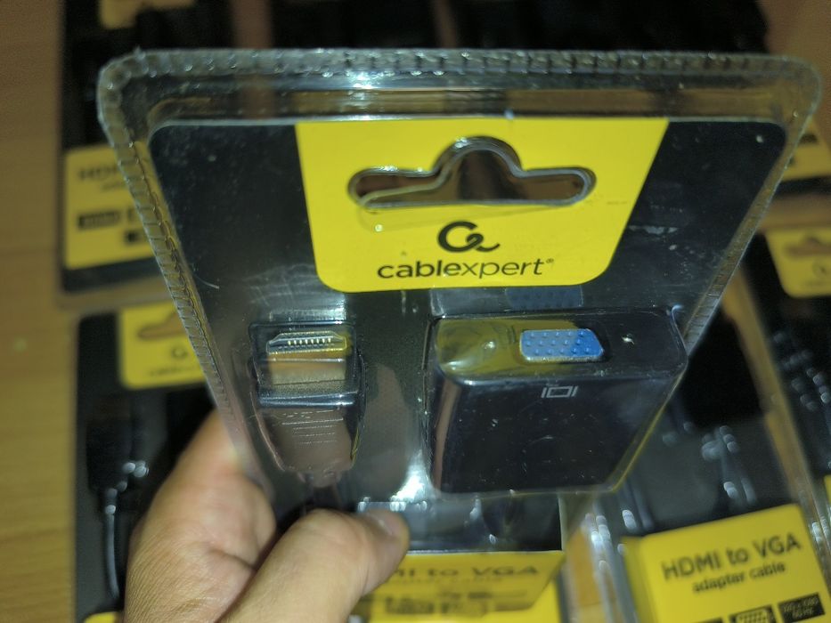 Adaptor hdmi to vga