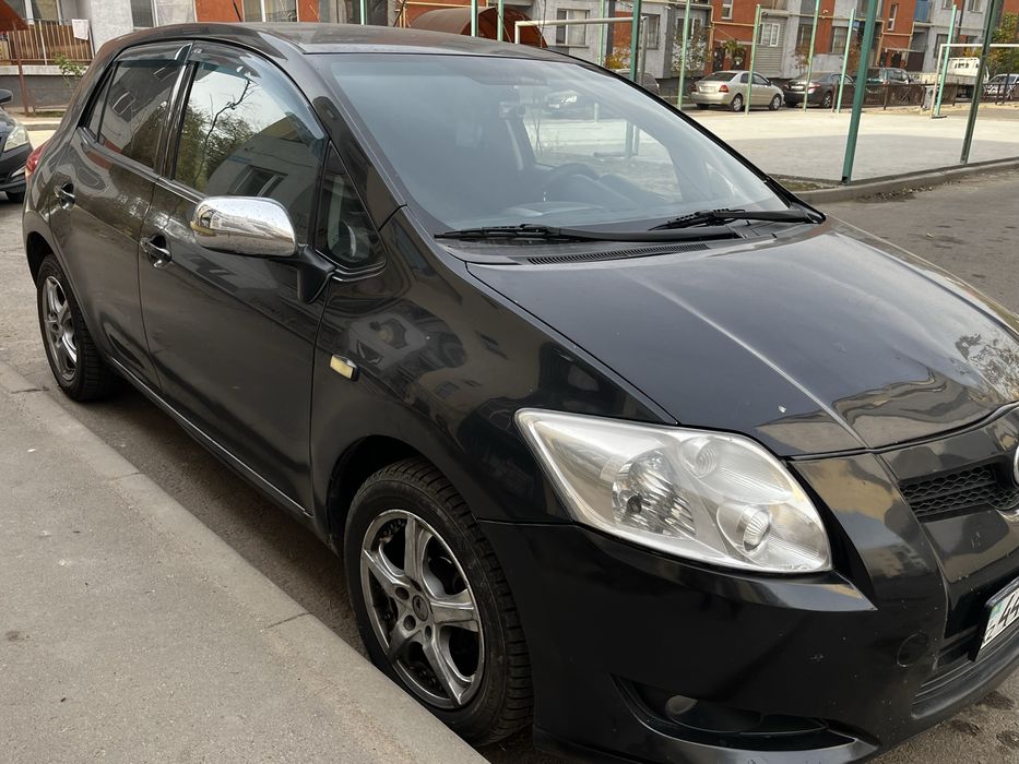 Тойота аурис сатылады