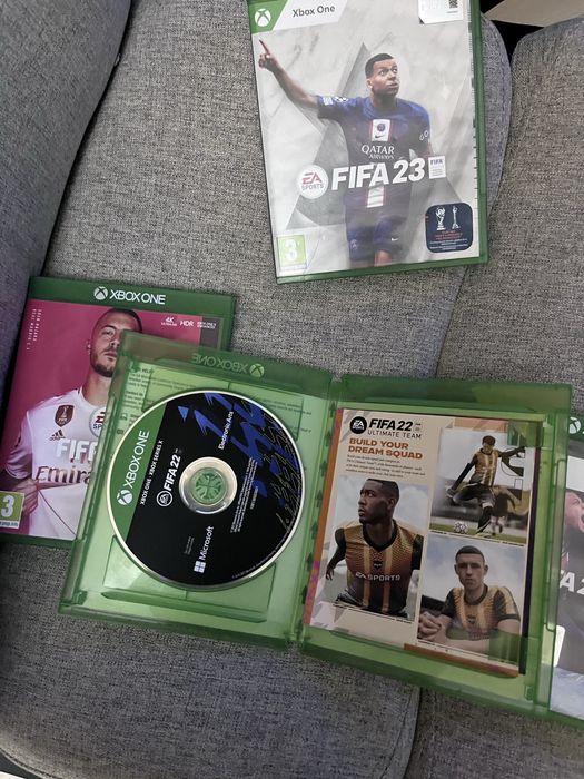 Продавам fifa23,22,21,20