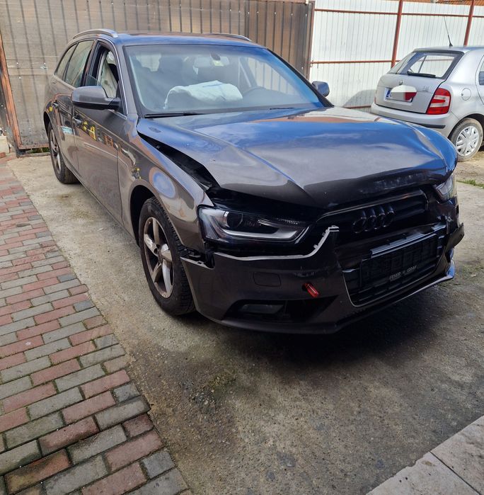 Audi A4 B8.5 Motor 2.0 tdi Avariat