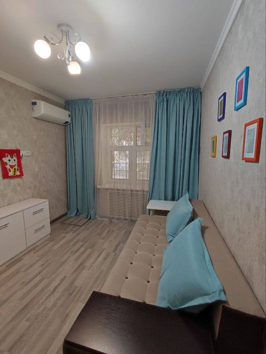 Продаю 2/1/4 Буюк ипак йули метро