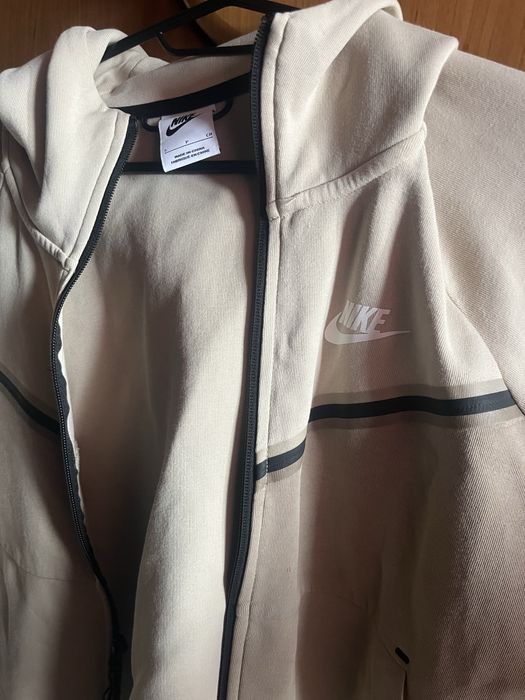 Nike tech fleece горнище