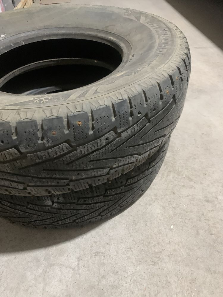 Автошина 235/75R15