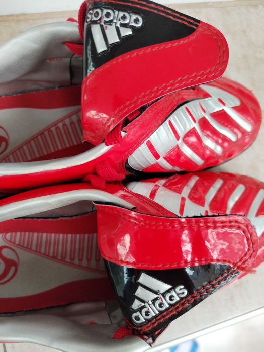 Оригинални детски маратонки /футболни обувки /бутонки Adidas