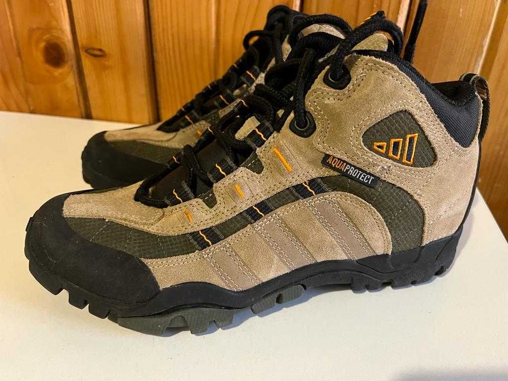 Pantofi trekking adidas