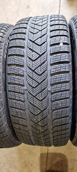 235/45/19 PIRELLI 4бр RunFlat