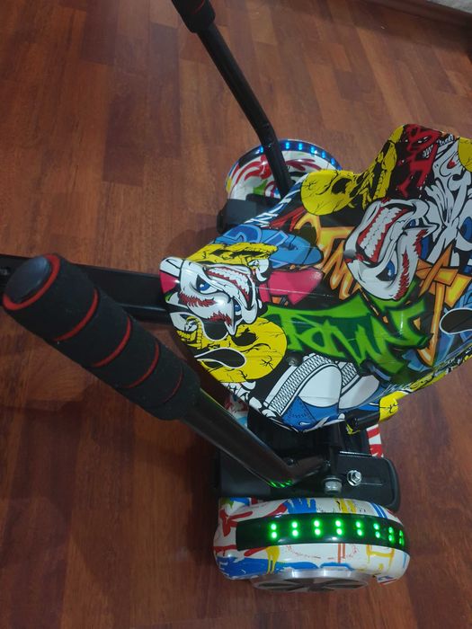 Hoverboard cu scaun detasabil