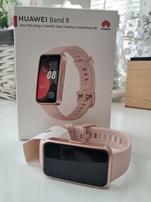 Смарт Гривна Huawei Band 8