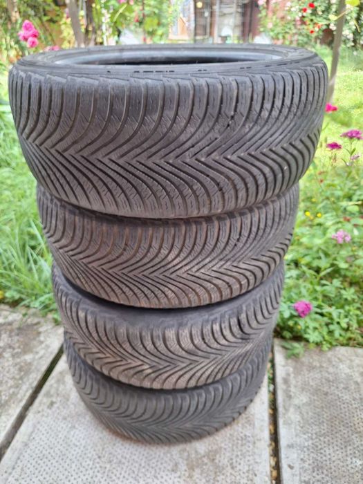 Anvelope iarna 225/50 R17 98V Michelin Alpine 5