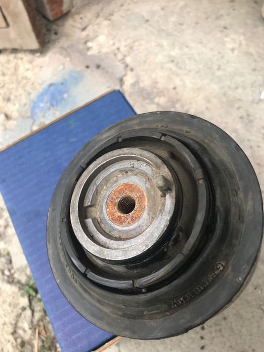 Оригинални тампони за Мотора и Скоростна кутия Мерцедес Mercedes