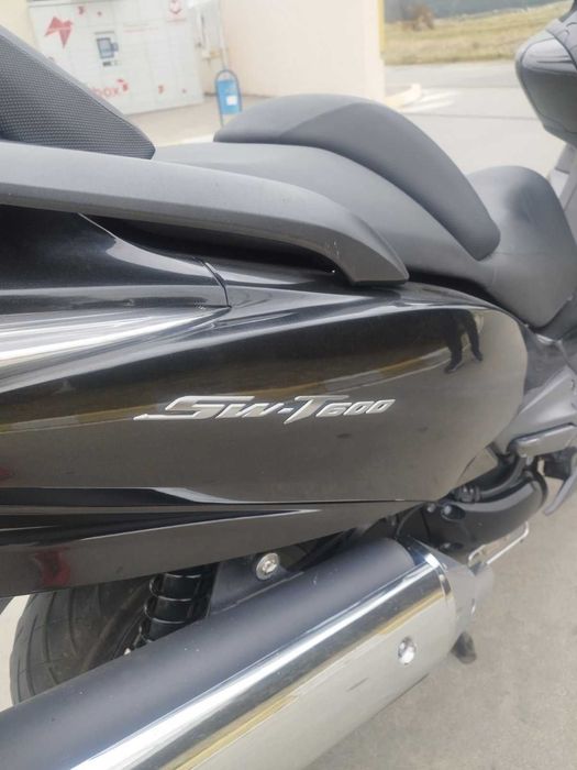 Honda Silver Wing 600