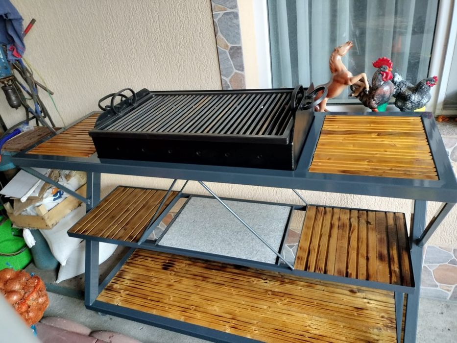 Gratar metalic -barbeque grill
