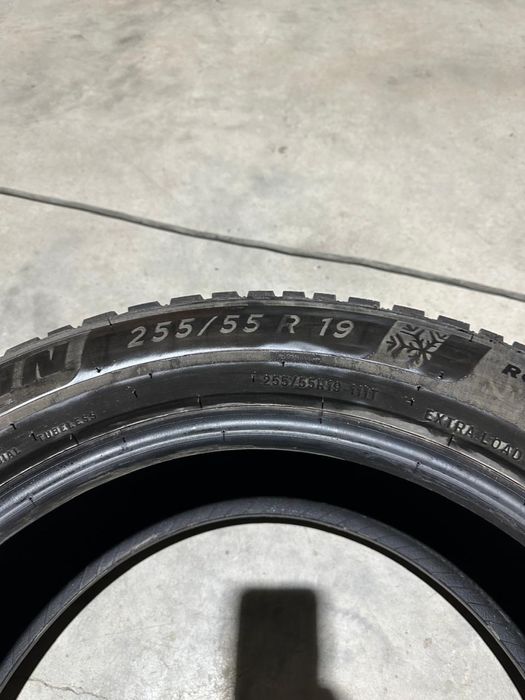Зимние шины Michelin 255/55 R19