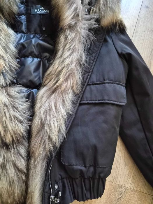 Къса парка с косъм от лисица