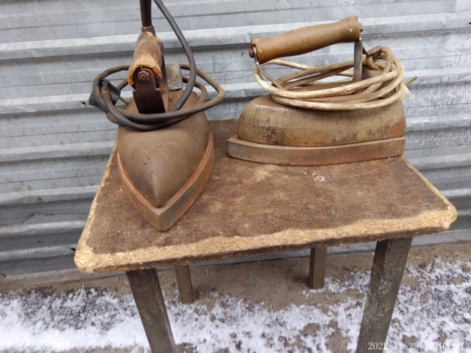 Продам утюги для портных по 30000тг.