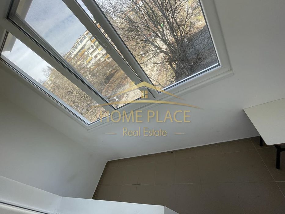 Дава се под наем Четиристаен апартамент в Варна, Цветен квартал - 90 кв.м за 561 € - Снимка #8