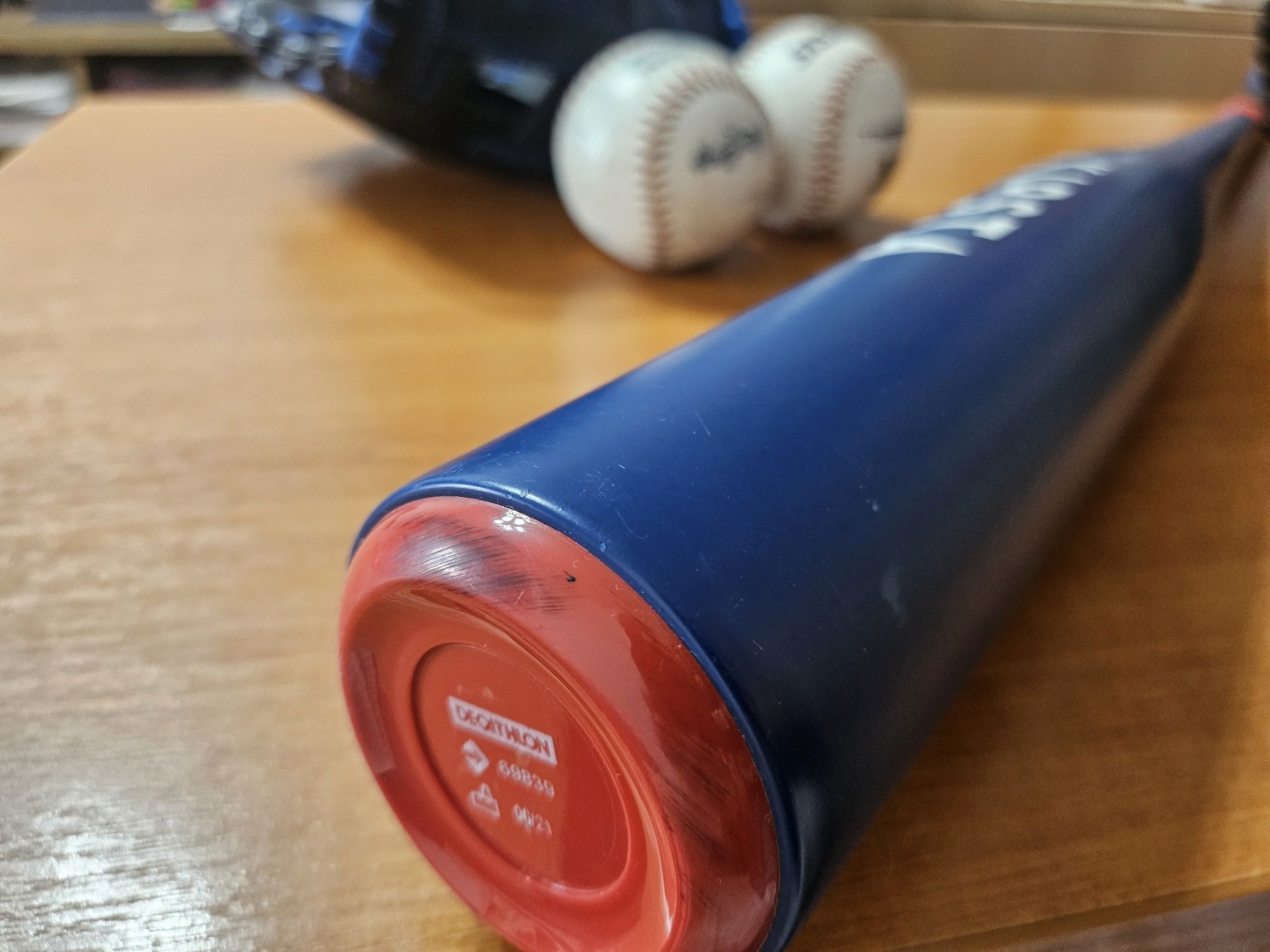 Set Baseball Bâtă + 2 Mănuși + 2 Mingi