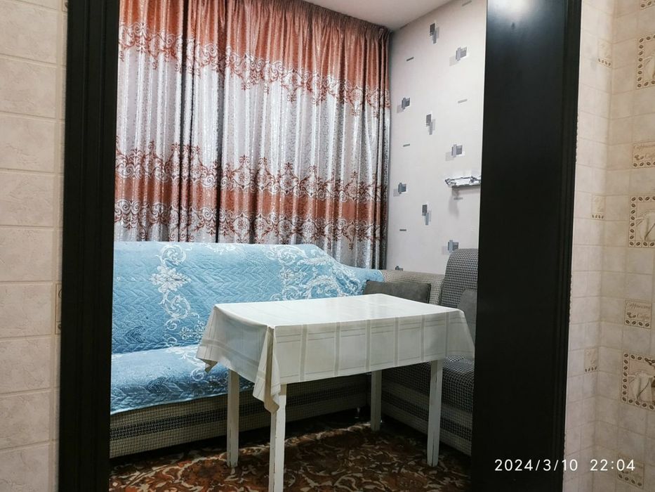 Аренда квартира сергели-7 1 хона 2 килинган 4 этаж 5 этажли дом